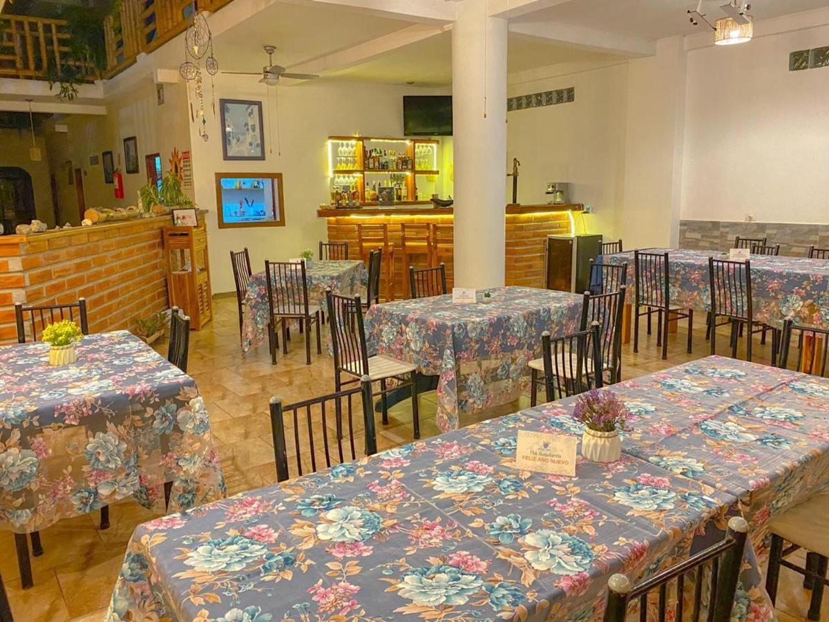 Whale House Hotel Пуэрто-Лопес Экстерьер фото