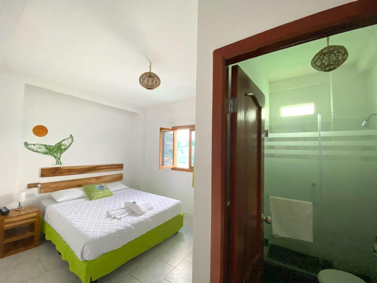 Whale House Hotel Пуэрто-Лопес Экстерьер фото